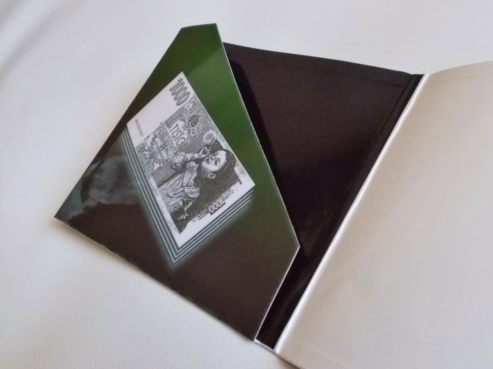 3D obaly CD (Plná velikost v novém okně) 3D obaly CD