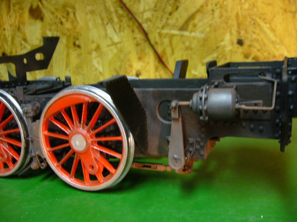 185582