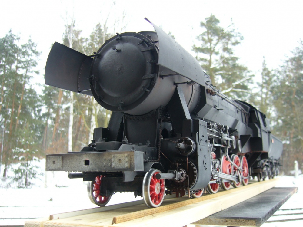 192526