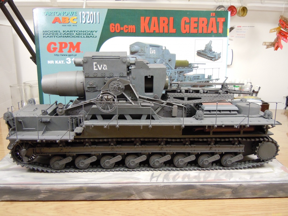 60-cm Karl Gerat (Plná velikost v novém okně) 60-cm Karl Gerat