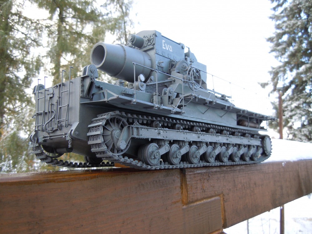 60-cm Karl Gerat (Plná velikost v novém okně) 60-cm Karl Gerat