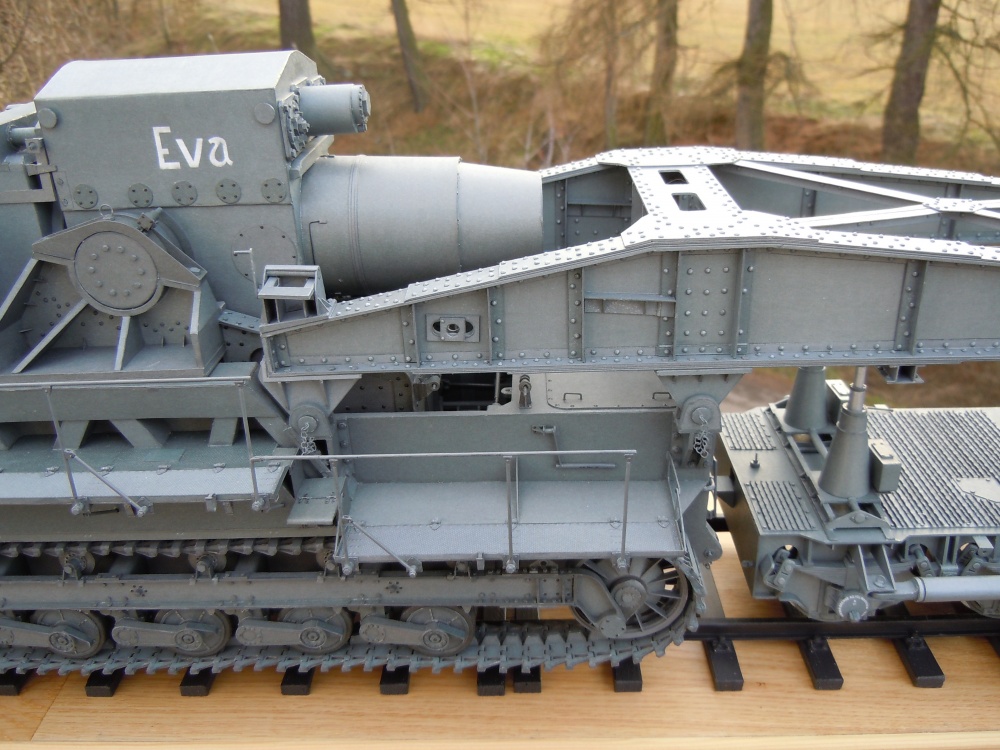 60-cm Karl Gerat (Plná velikost v novém okně) 60-cm Karl Gerat