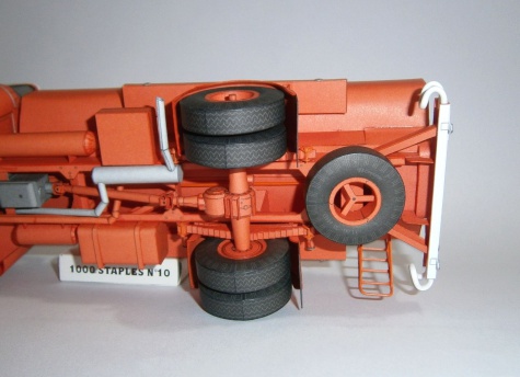 � 706 RTH AKV-8