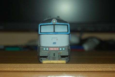 750 7xx plnokrevník 750 7xx plnokrevník