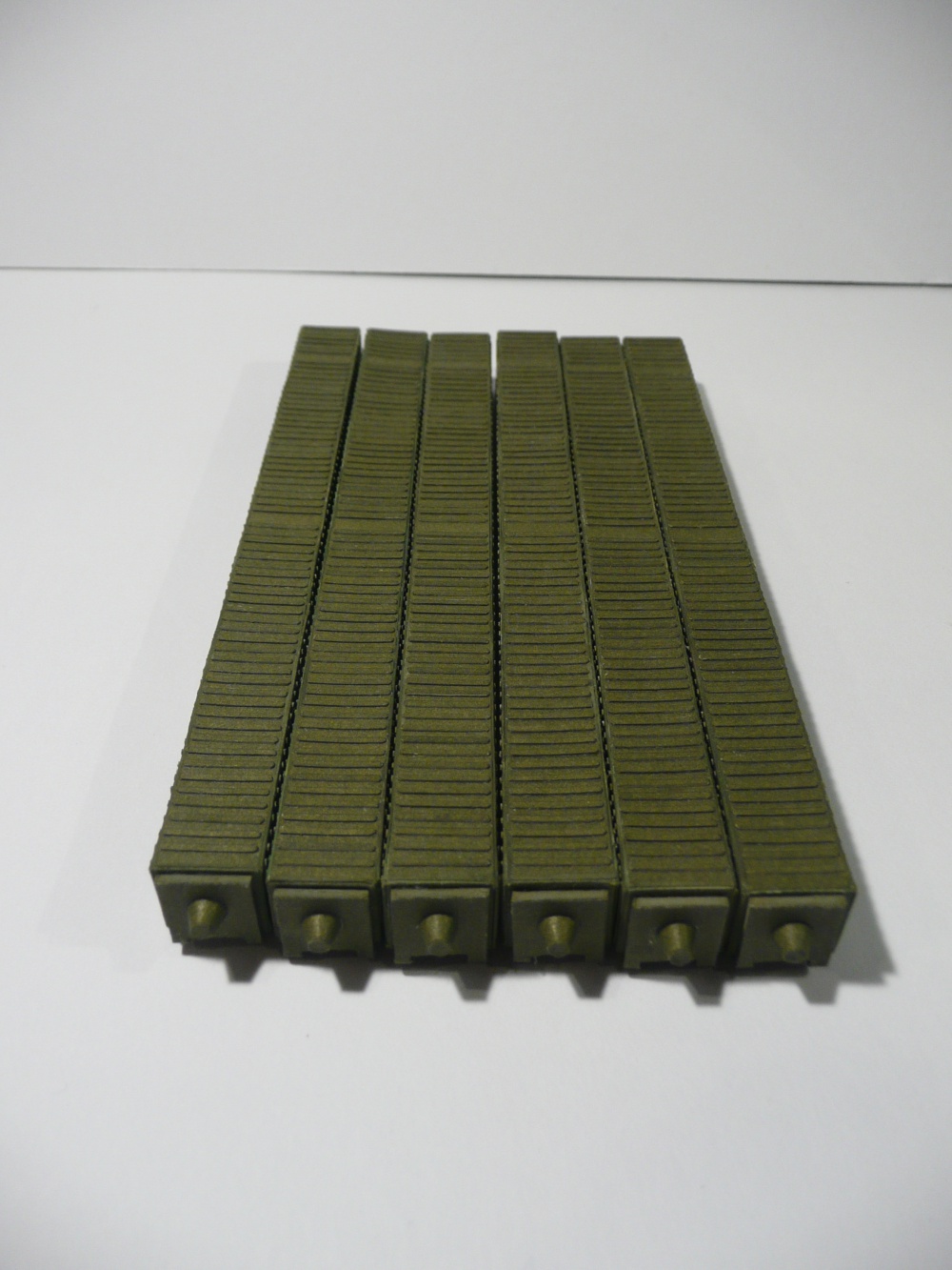 307244