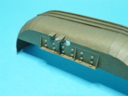 9P133 �UNA-M