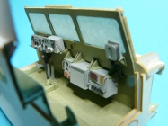 9P133 �UNA-M