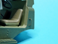 9P133 �UNA-M