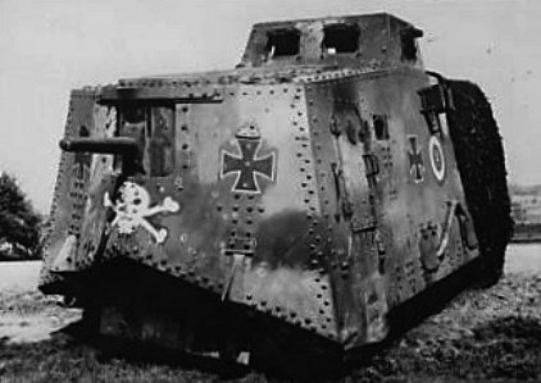 A7V (Plná velikost v novém okně) A7V