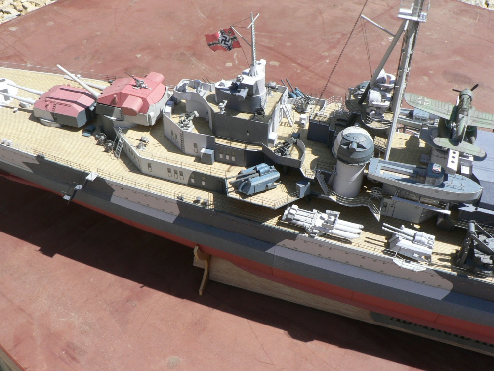 Admiral Hipper (Plná velikost v novém okně) Admiral Hipper