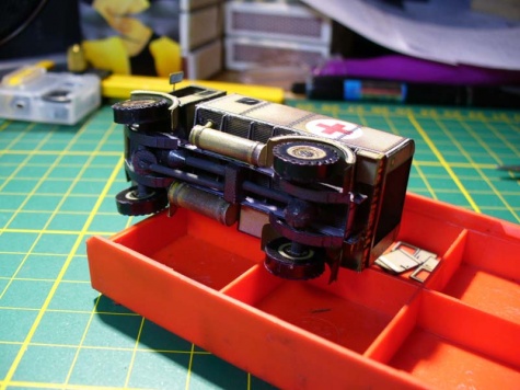 AEC Matador - ambulance /1:100 (Kinza)