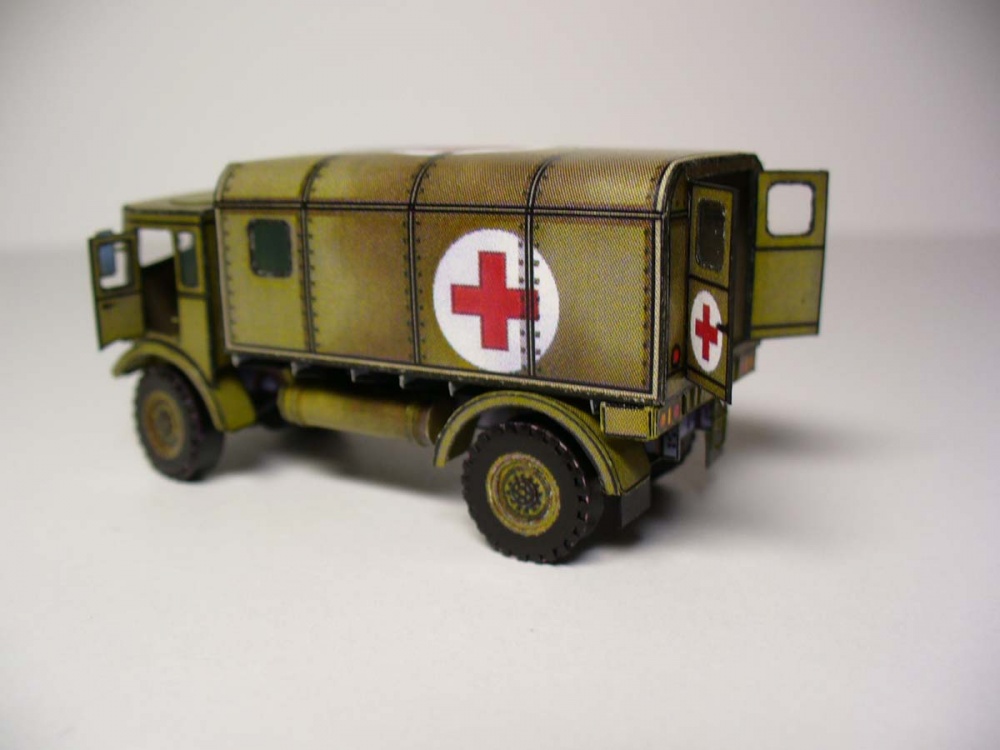 AEC Matador - ambulance /1:100 (Kinza)