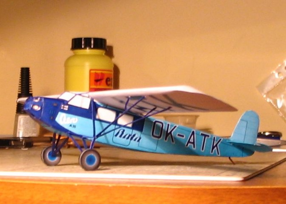 Aero A-35 (Pln� velikost v nov�m okn�) Aero A-35