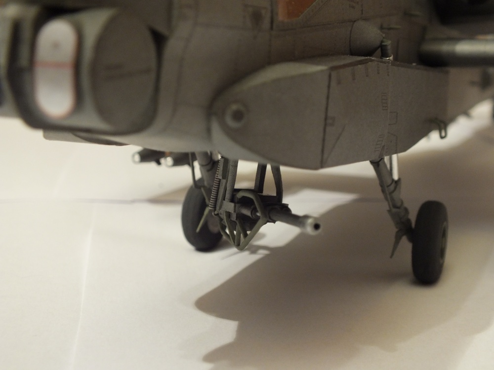 AH-64 Apache (Plná velikost v novém okně) AH-64 Apache