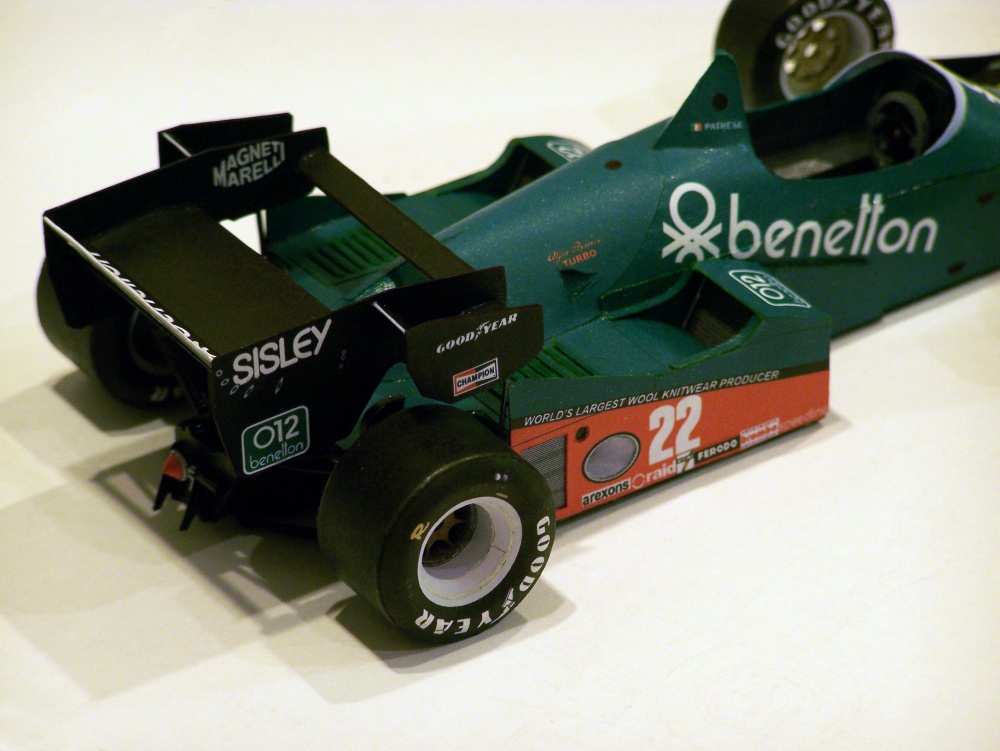 Alfa Romeo 184T (Plná velikost v novém okně) Alfa Romeo 184T