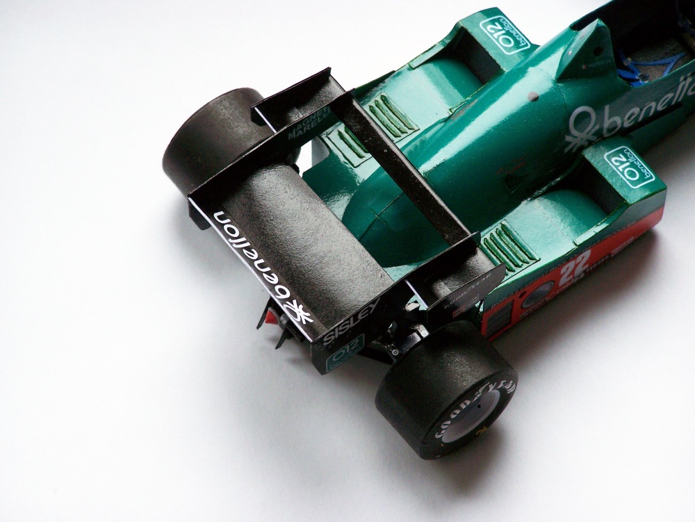 Alfa Romeo 184T (Plná velikost v novém okně) Alfa Romeo 184T