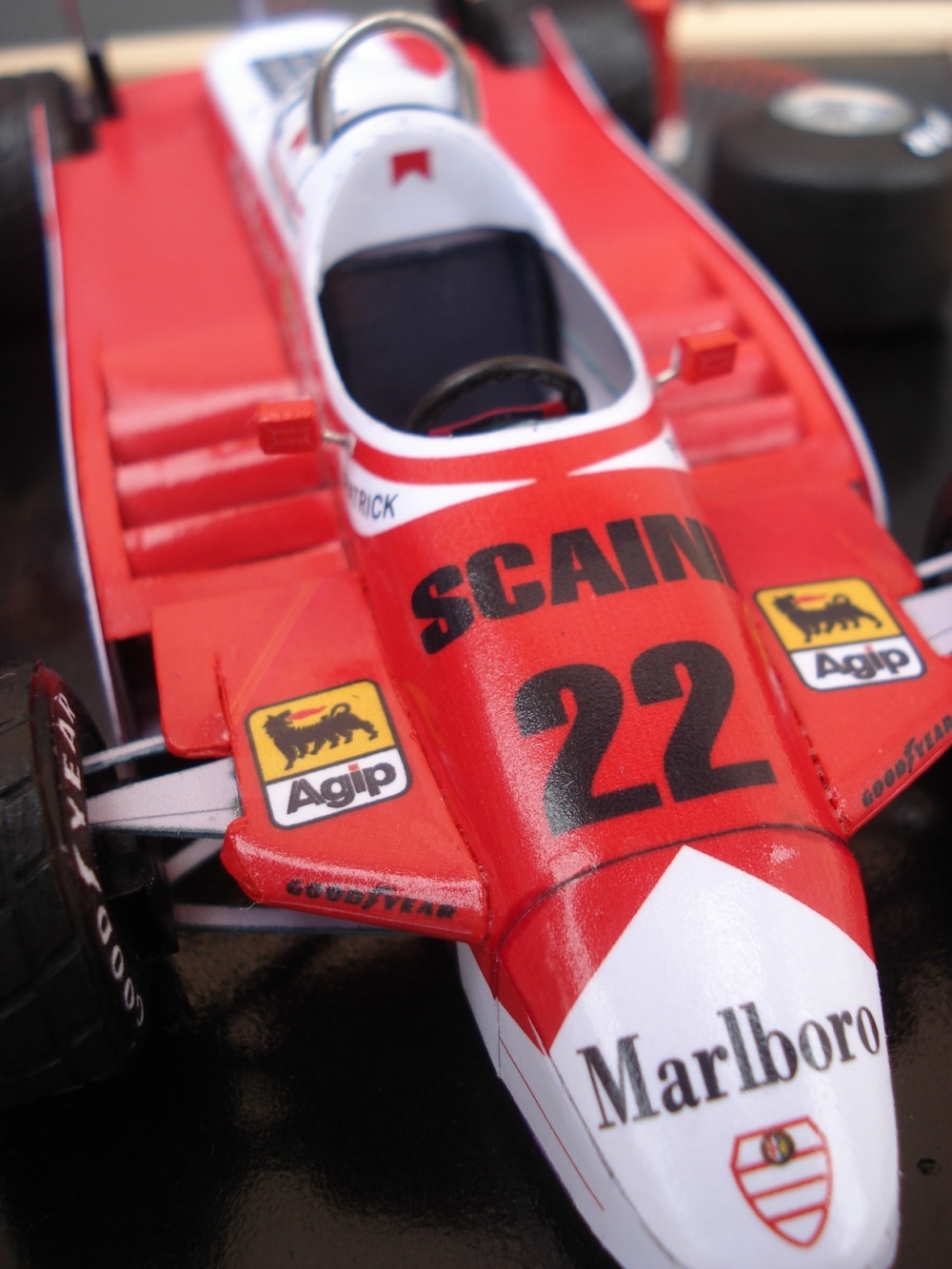 Alfa Romeo team 1980 (Plná velikost v novém okně) Alfa Romeo team 1980