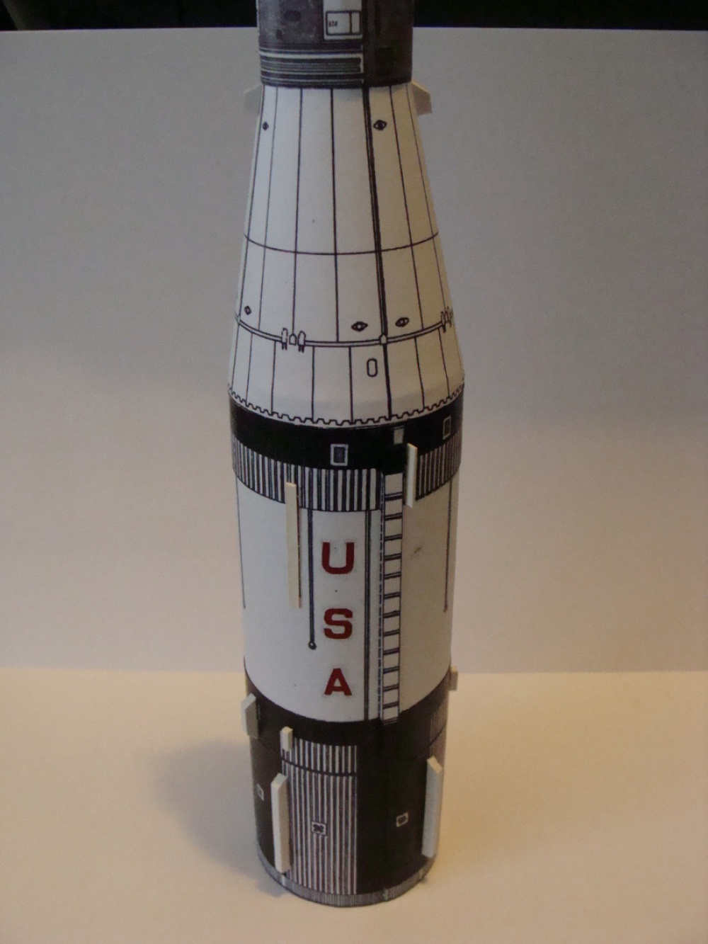 302438