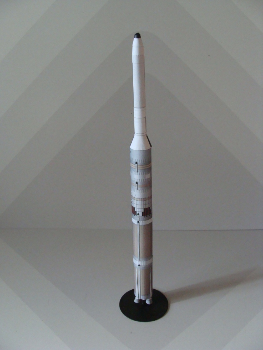 Animals in Space + space rocket (Plná velikost v novém okně) Animals in Space + space rocket