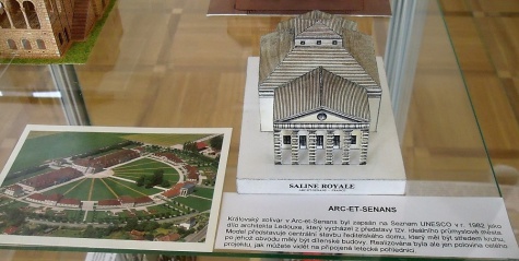 Arc-et-Senans - kr�lovsk� solivar (pam�tka zapsan� na Seznamu UNESCO)