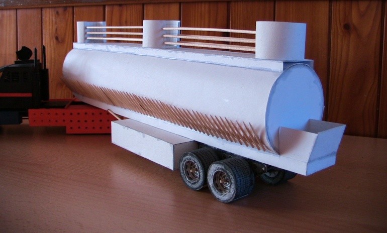86977