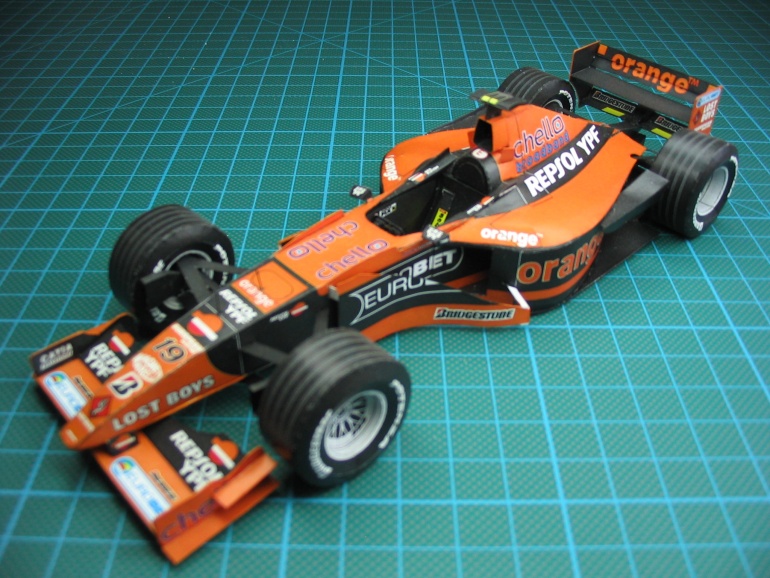 Arrows A21 (Plná velikost v novém okně) Arrows A21