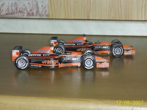 Arrows A21 sez�na 2000