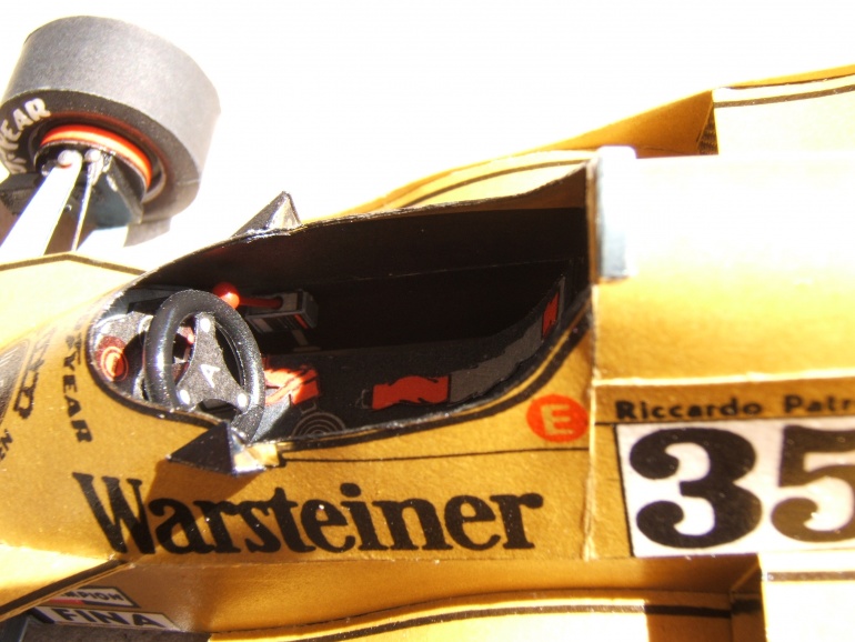 Arrows FA-1, 1979, Ricardo Patrese (Plná velikost v novém okně) Arrows FA-1, 1979, Ricardo Patrese