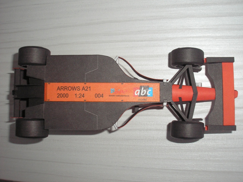 Arrows A21 (Plná velikost v novém okně) Arrows A21