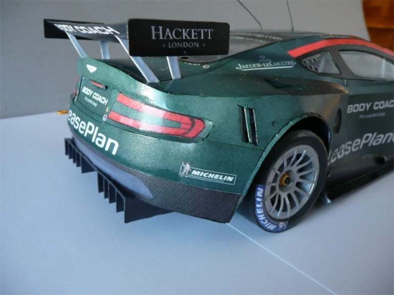 Aston Martin DBR-9 (Pln� velikost v nov�m okn�) Aston Martin DBR-9