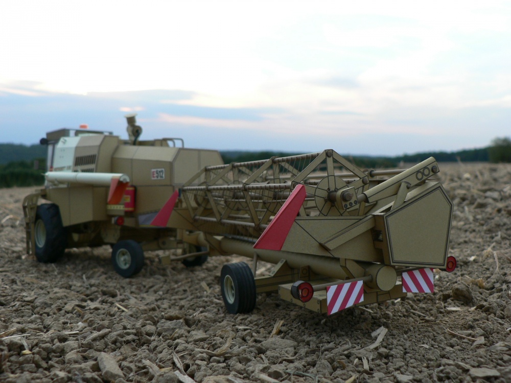 Fortschritt - E 512 (Plná velikost v novém okně) Fortschritt - E 512