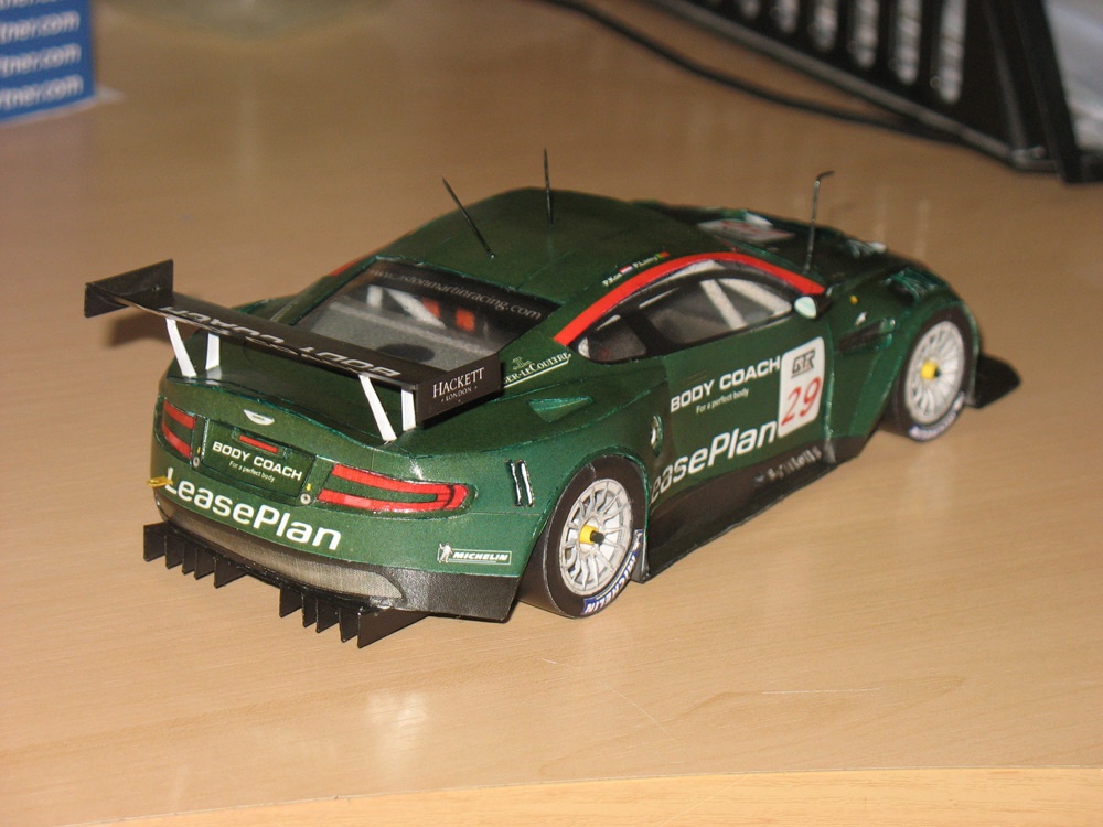 Aston Martin DBR-9