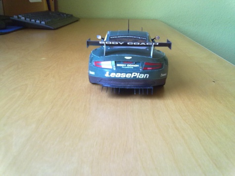 ASTON MARTIN DBR9