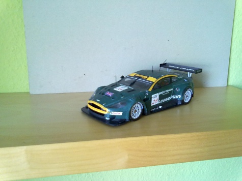 ASTON MARTIN DBR9 ASTON MARTIN DBR9