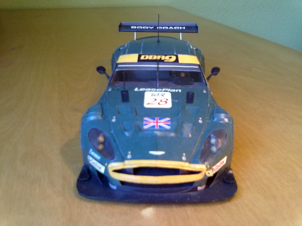 ASTON MARTIN DBR9 (Pln� velikost v nov�m okn�) ASTON MARTIN DBR9