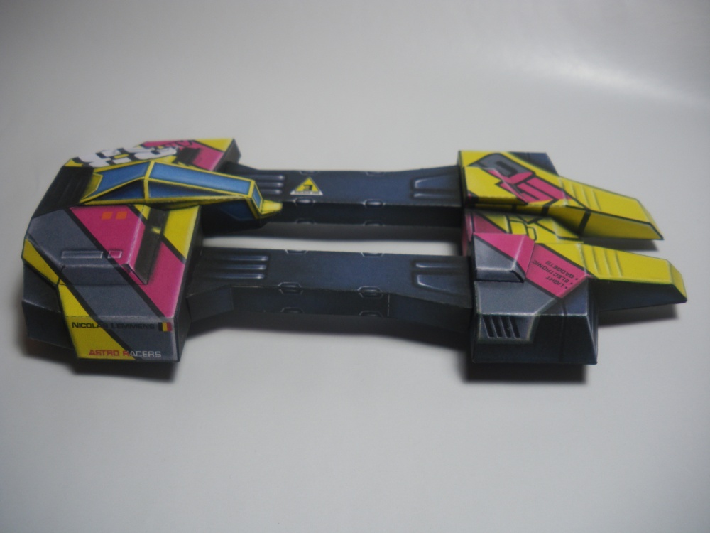 Astro Racer 33 - LEG craft (Plná velikost v novém okně) Astro Racer 33 - LEG craft