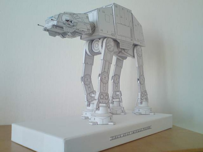 AT-AT Star Wars Imperial Walker (Plná velikost v novém okně) AT-AT Star Wars Imperial Walker