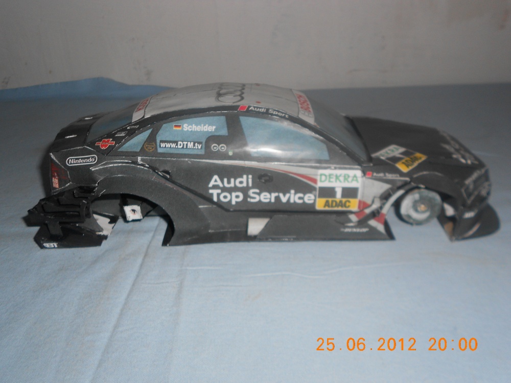 Audi A4 DTM 2009 (Plná velikost v novém okně) Audi A4 DTM 2009