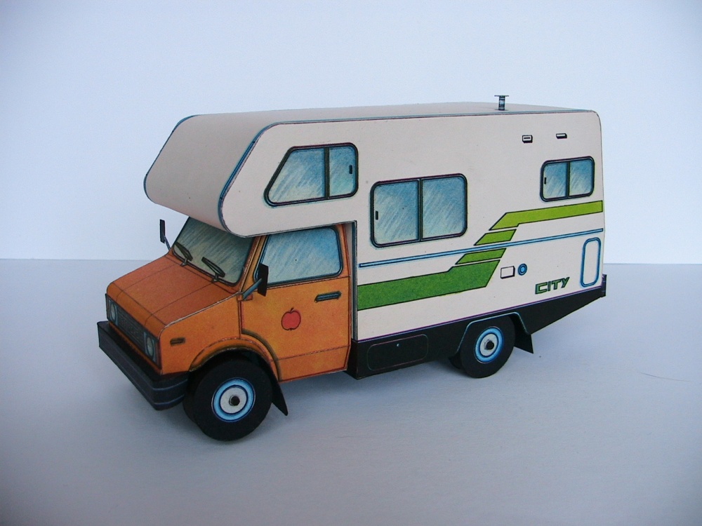 Autocaravan Bedford (Plná velikost v novém okně) Autocaravan Bedford