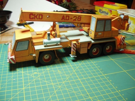 Autoje��b AD-28