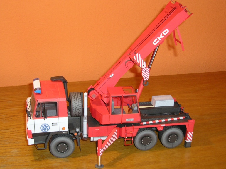 84646