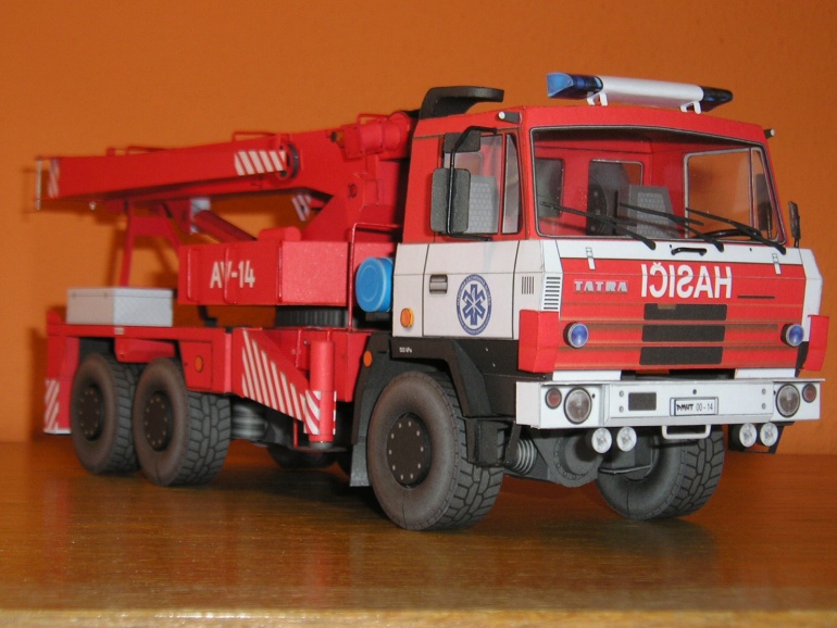 AV 14 TATRA 815 6x6 - PMHT 014 (Pln� velikost v nov�m okn�) AV 14 TATRA 815 6x6 - PMHT 014