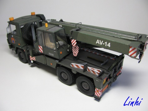 AV 14 Tatra 815 6x6 - vojenská AV 14 Tatra 815 6x6 - vojenská