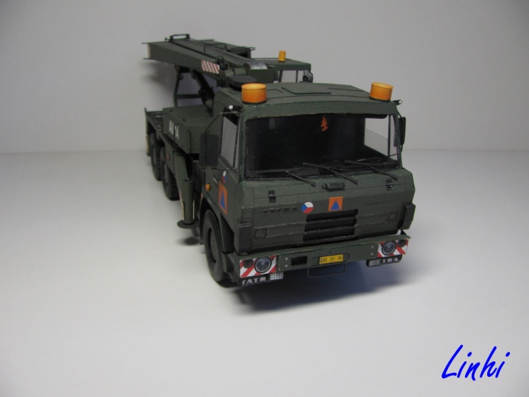AV 14 Tatra 815 6x6 - vojenská (Plná velikost v novém okně) AV 14 Tatra 815 6x6 - vojenská