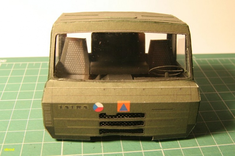 AV 14 Tatra 815 6x6 Vojenská (Plná velikost v novém okně) AV 14 Tatra 815 6x6 Vojenská