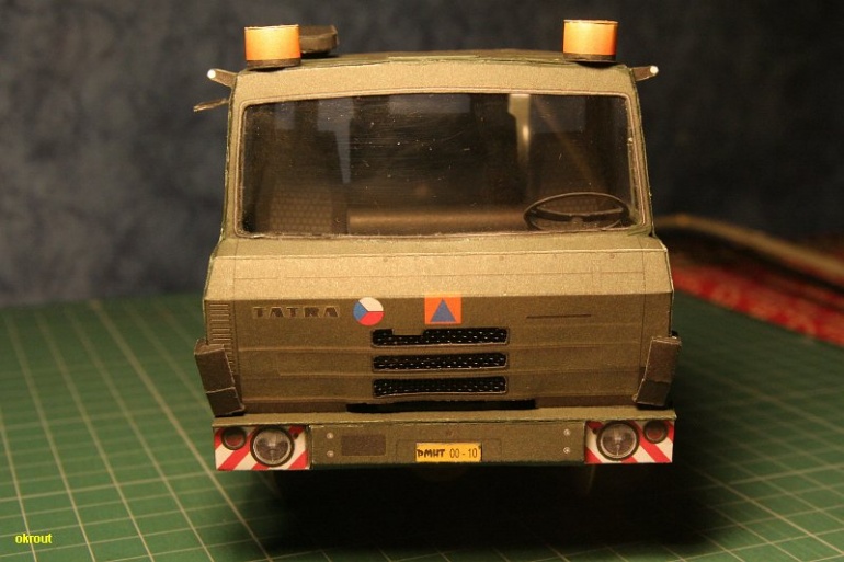 AV 14 Tatra 815 6x6 Vojenská (Plná velikost v novém okně) AV 14 Tatra 815 6x6 Vojenská