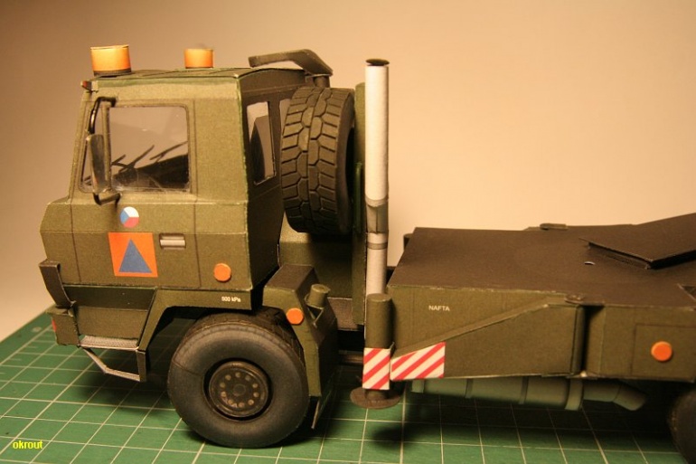 AV 14 Tatra 815 6x6 Vojenská (Plná velikost v novém okně) AV 14 Tatra 815 6x6 Vojenská