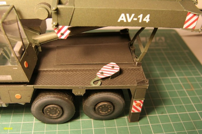 AV 14 Tatra 815 6x6 Vojenská (Plná velikost v novém okně) AV 14 Tatra 815 6x6 Vojenská