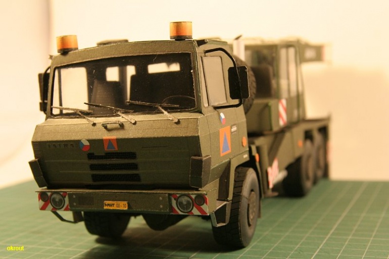 AV 14 Tatra 815 6x6 Vojenská (Plná velikost v novém okně) AV 14 Tatra 815 6x6 Vojenská