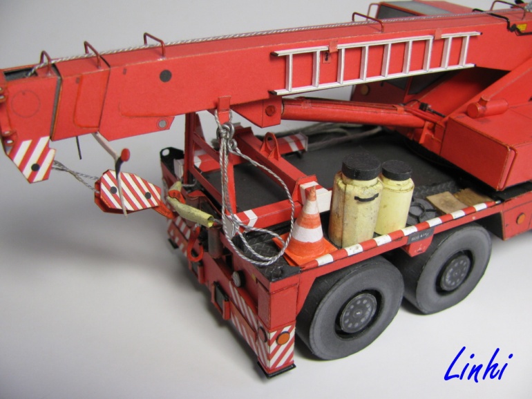 AV 14 Tatra 815 6x6 (Plná velikost v novém okně) AV 14 Tatra 815 6x6